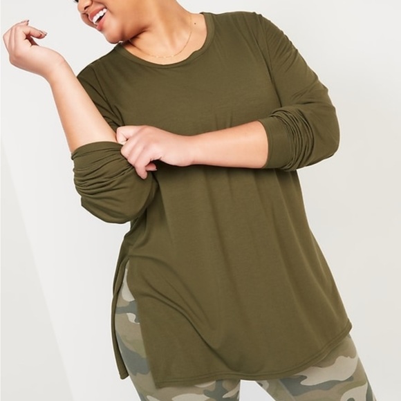 Old Navy Tops - OLD NAVY Long-Sleeve UltraLite All-Day Performance Tunic T-Shirt